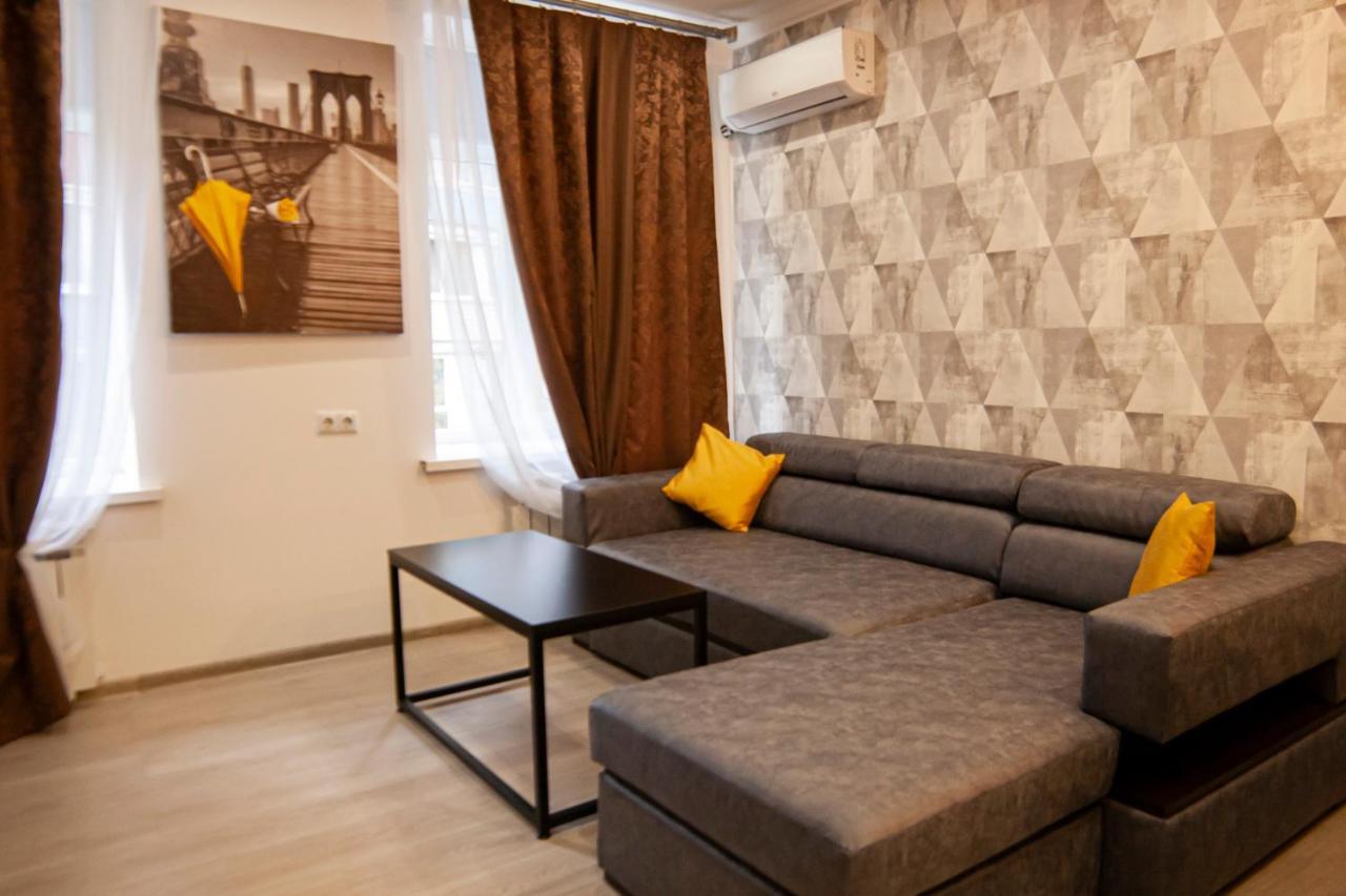 Ultra Lux 3 Rooms Apartment Near Arena City キエフ エクステリア 写真