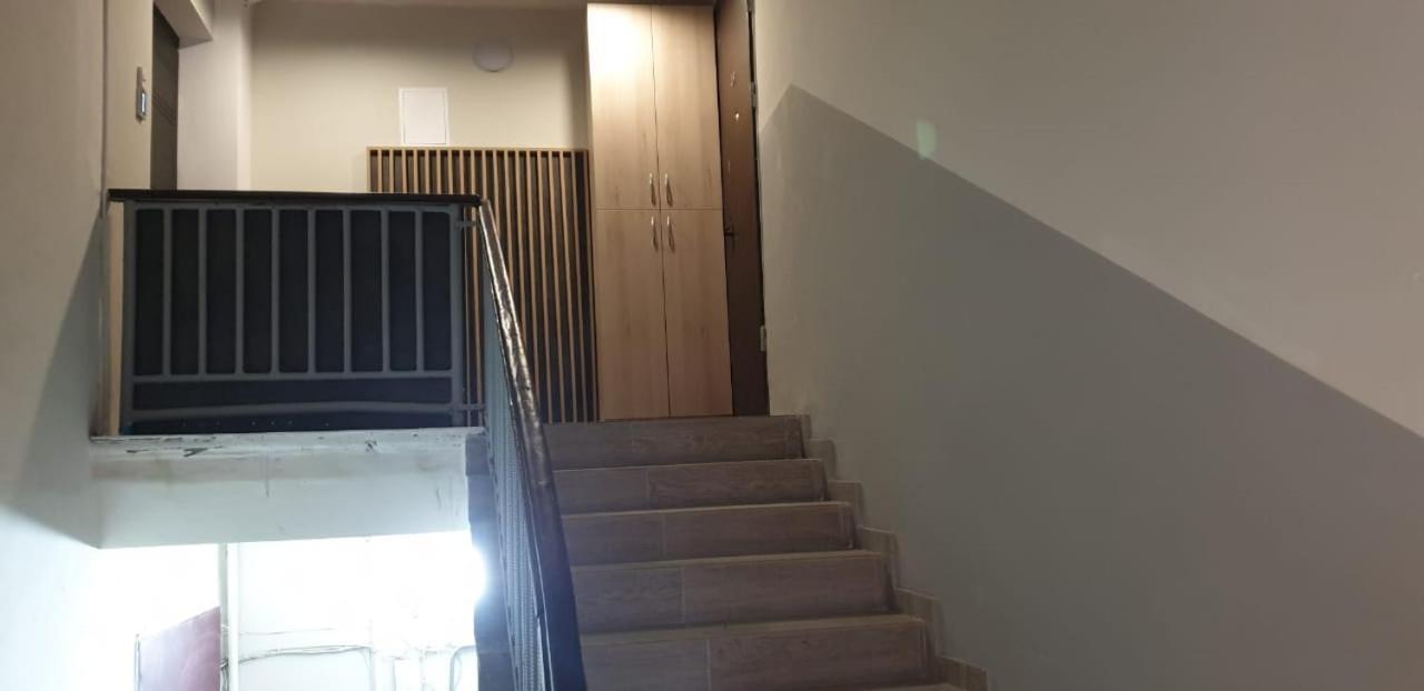 Ultra Lux 3 Rooms Apartment Near Arena City キエフ エクステリア 写真